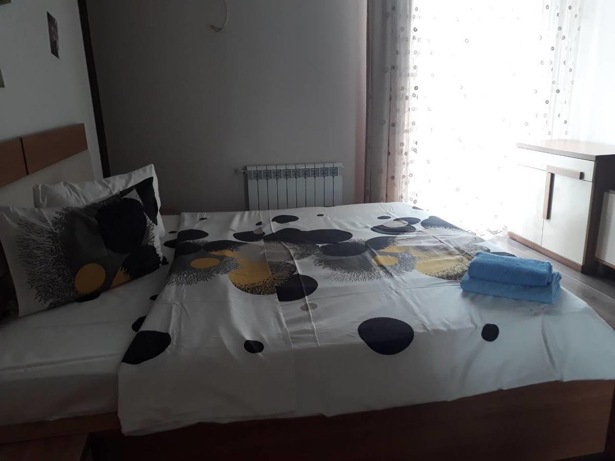 Flat Near The Mcdonald'S Apartment Batumi Exterior foto